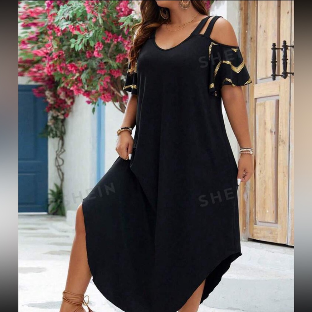 NWOT SHEIN CHEVRON DRESS